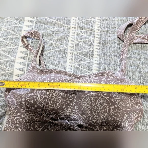 Denver Hayes Midi, beige & white halter dress, Size med, GUC - Picture 9 of 9